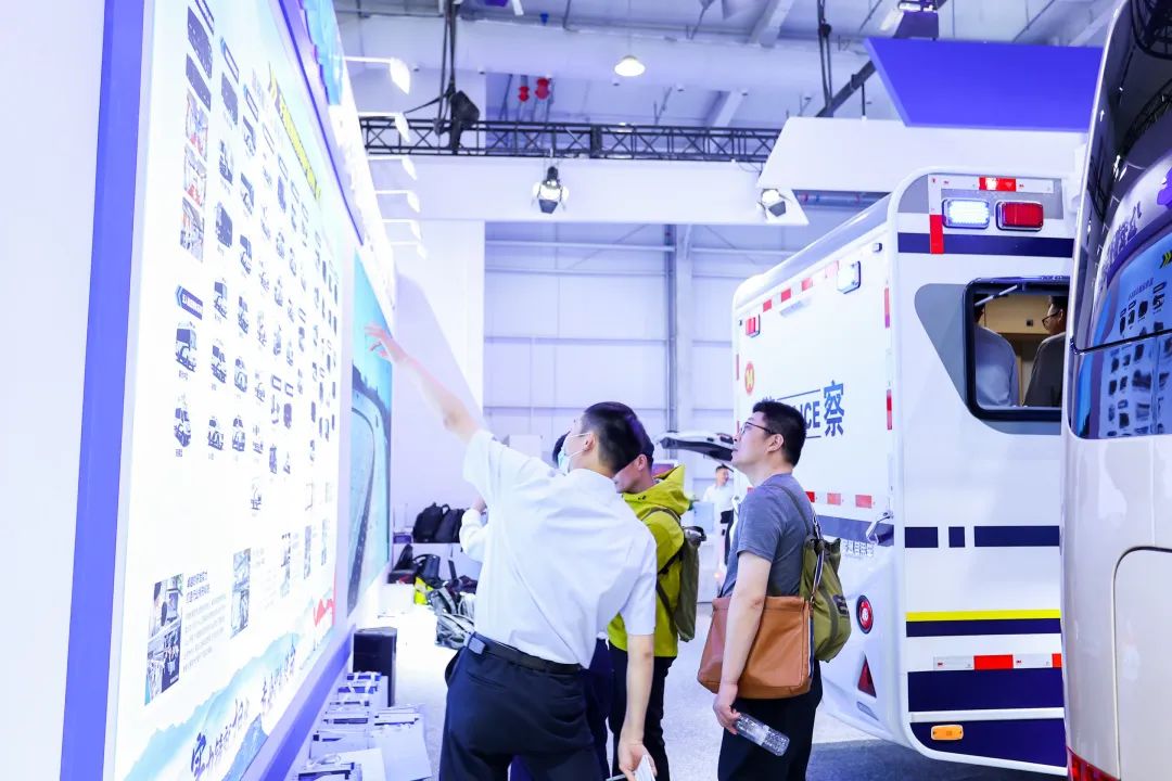 憑實力“圈粉”，宇通警用特種車閃耀第11屆中國國際警用裝備博覽會！